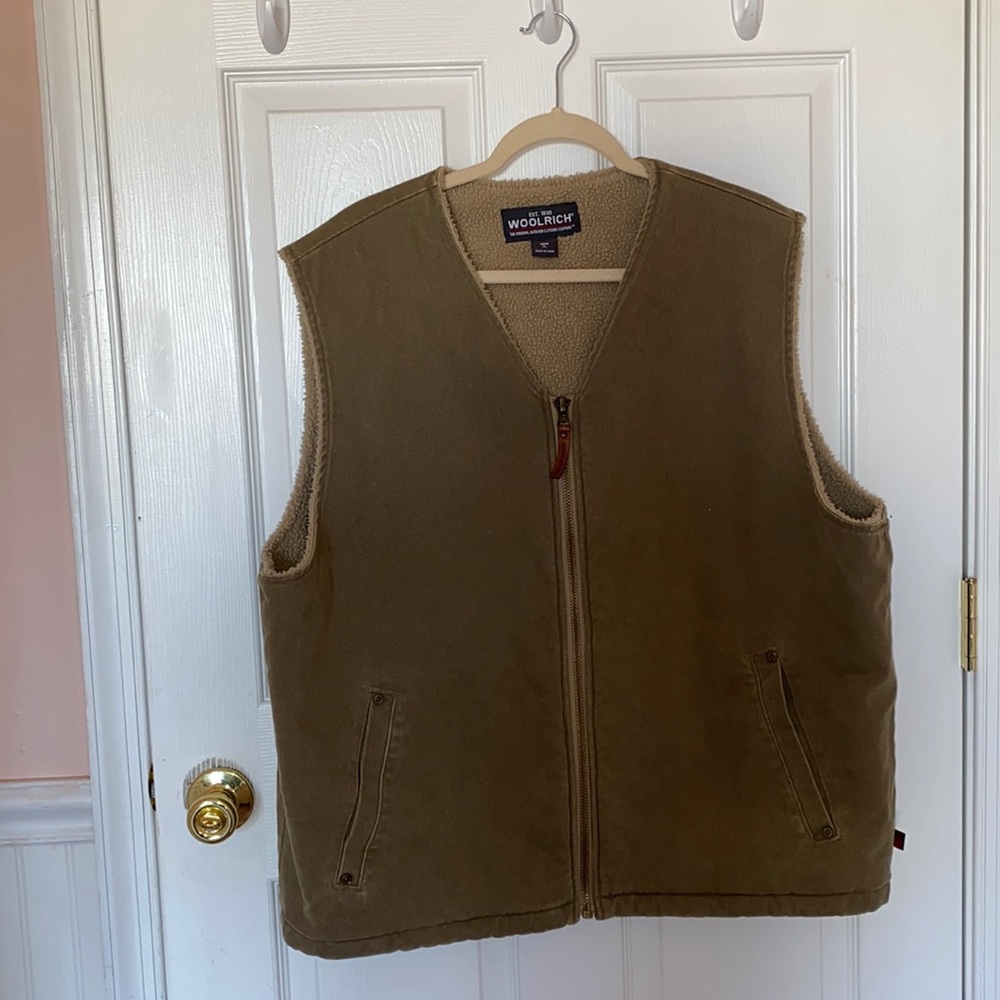 Men’s Woolrich vest